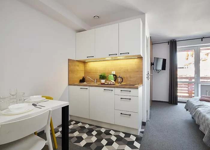 Alpina - 5 Minut Do Szlakow I Wyciagow Apartment *